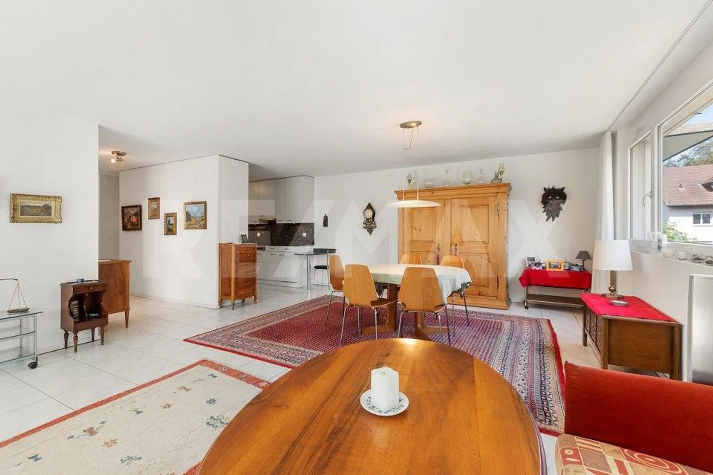Bright 4.5-room apartment in a quiet and central location - Photo 4 of 13