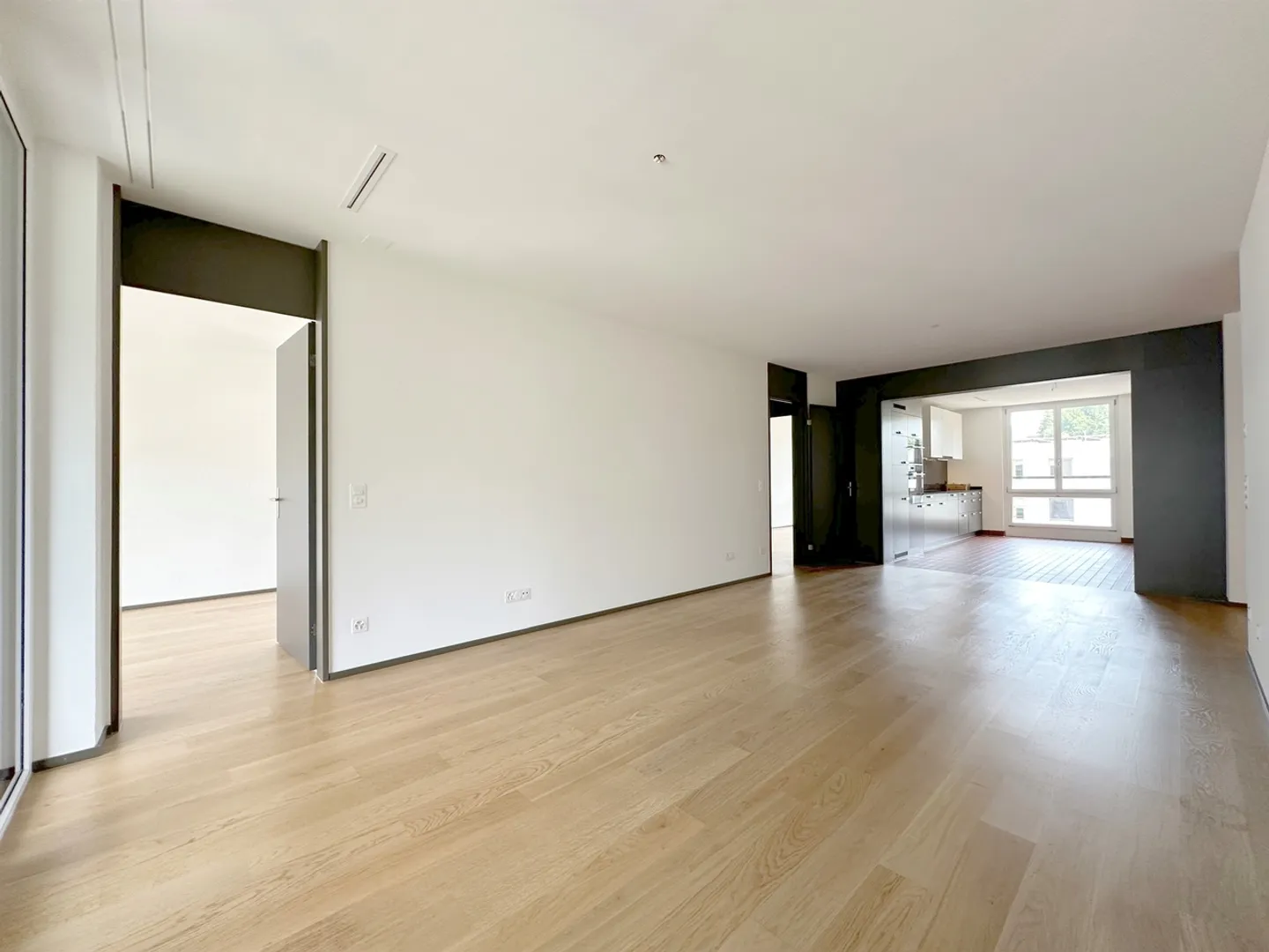 Vicino alla città ma comunque nel verde - La tua nuova casa? - Foto 6 di 12