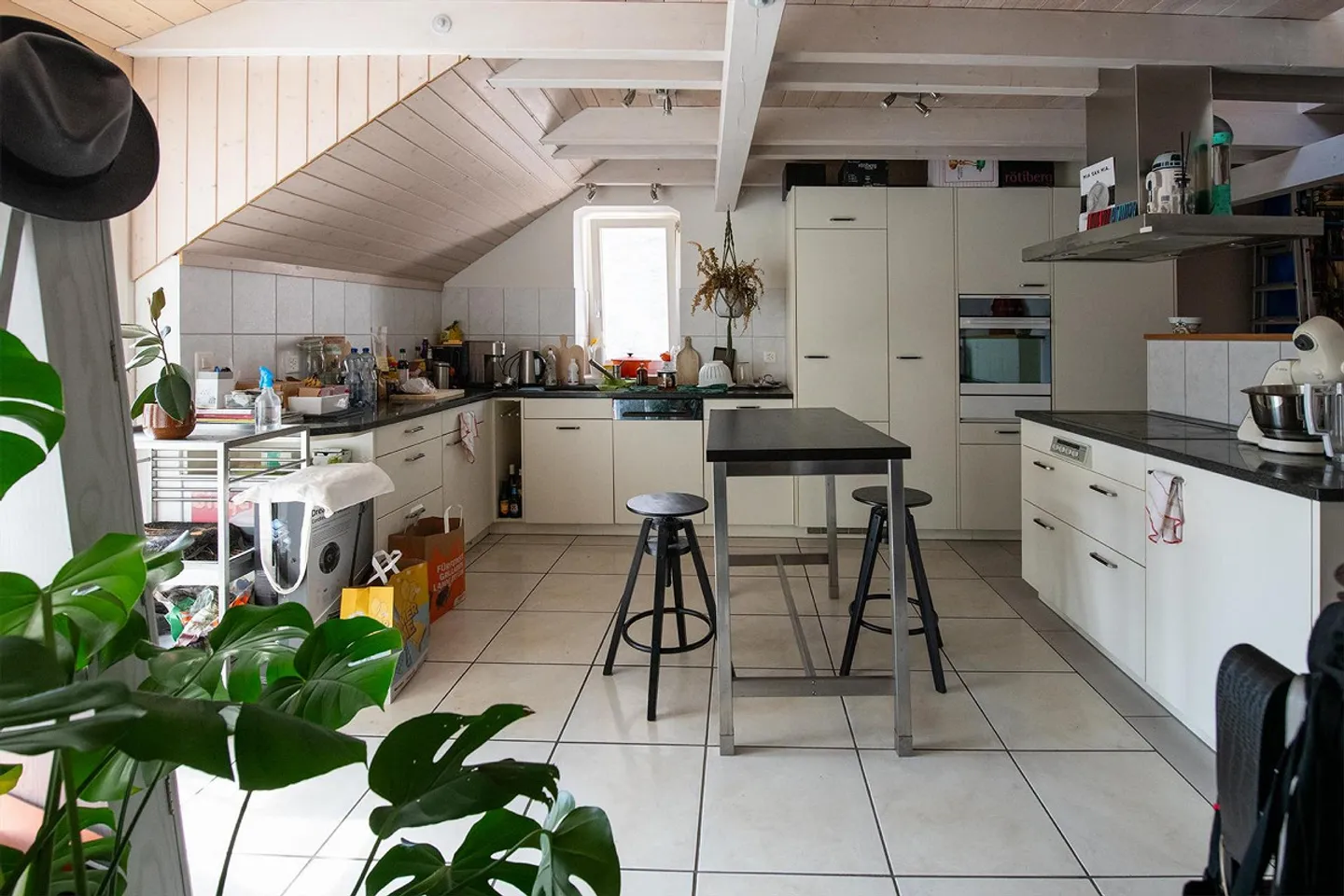 2.5 Room Apartment in Schaffhausen - Photo 2 of 13