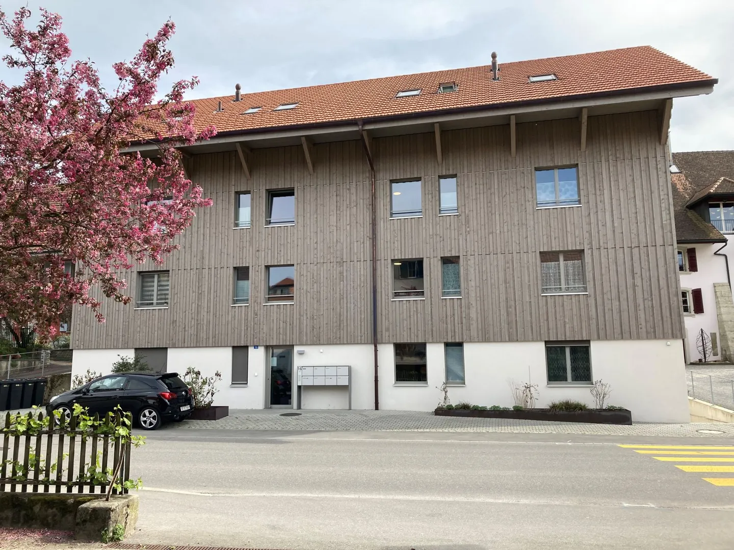 Bright 3.5-room apartment for rent in Kerzers! - Photo 2 of 12