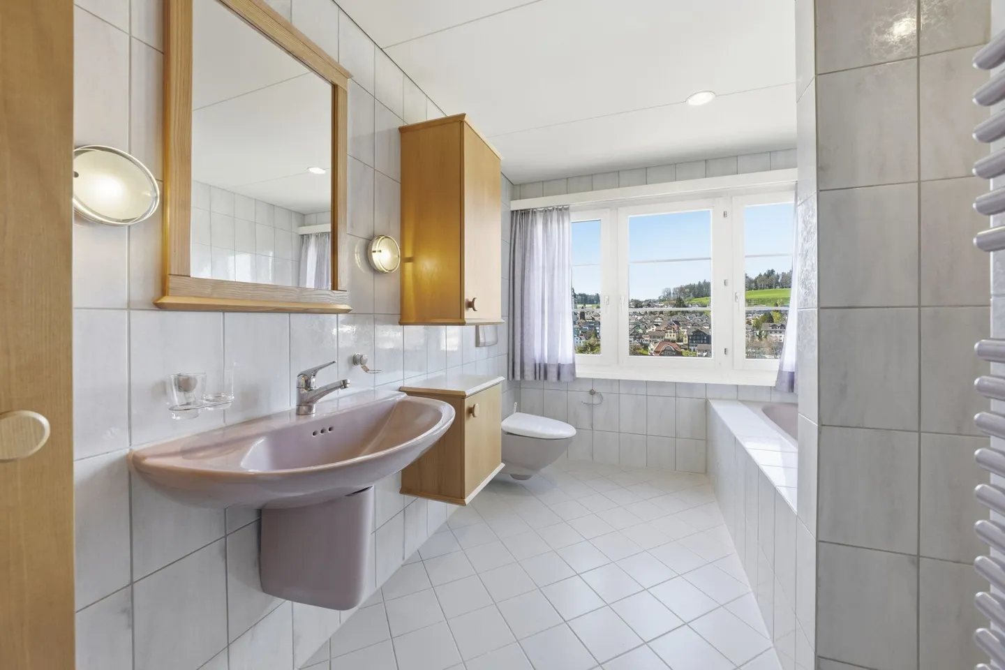 Detached Family Paradise with Apartment, Far View and Versatile Space Offer - Photo 23 of 36