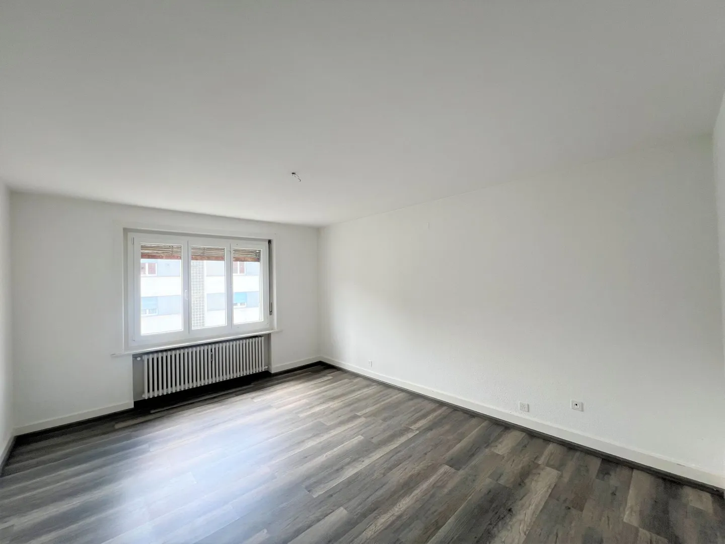 Midi 6 - 3 p - 3rd - renovated - Photo 5 of 8