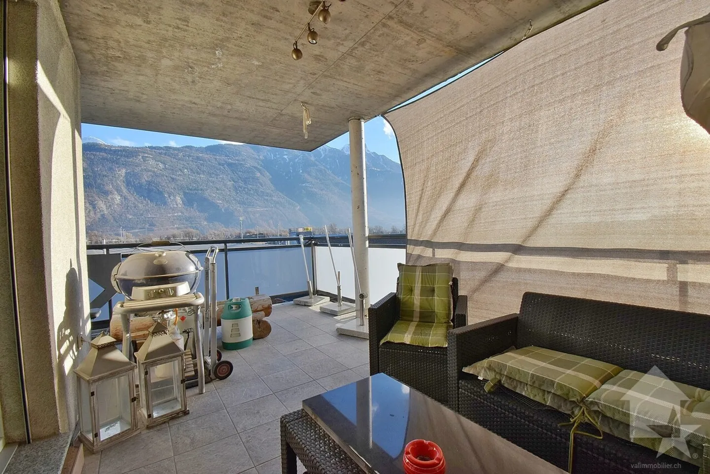 Pretty 4.5 rooms, spacious and including 1 parking space - Photo 6 of 12