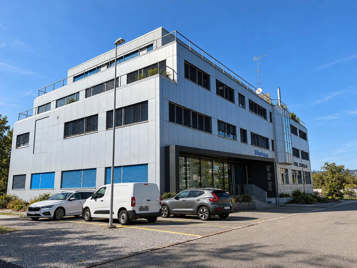 Flexible working, storing and growing - Your new commercial location - Photo 2 of 8