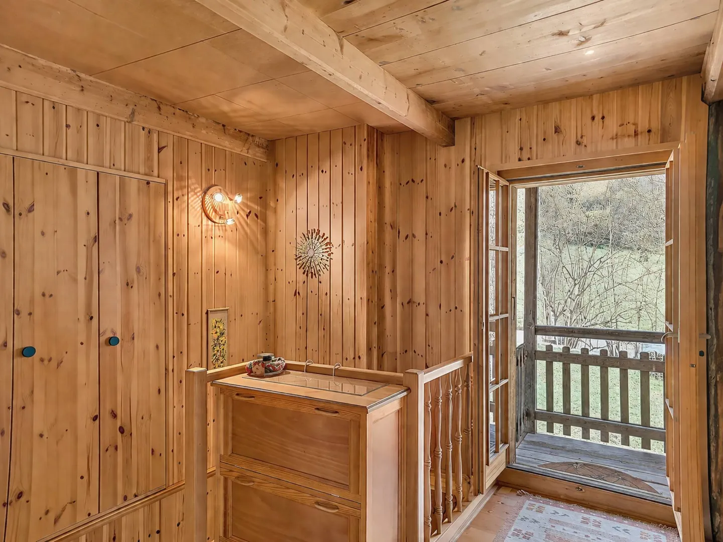 Characterful Chalet in Mayens-de-Chamoson - Photo 4 of 9