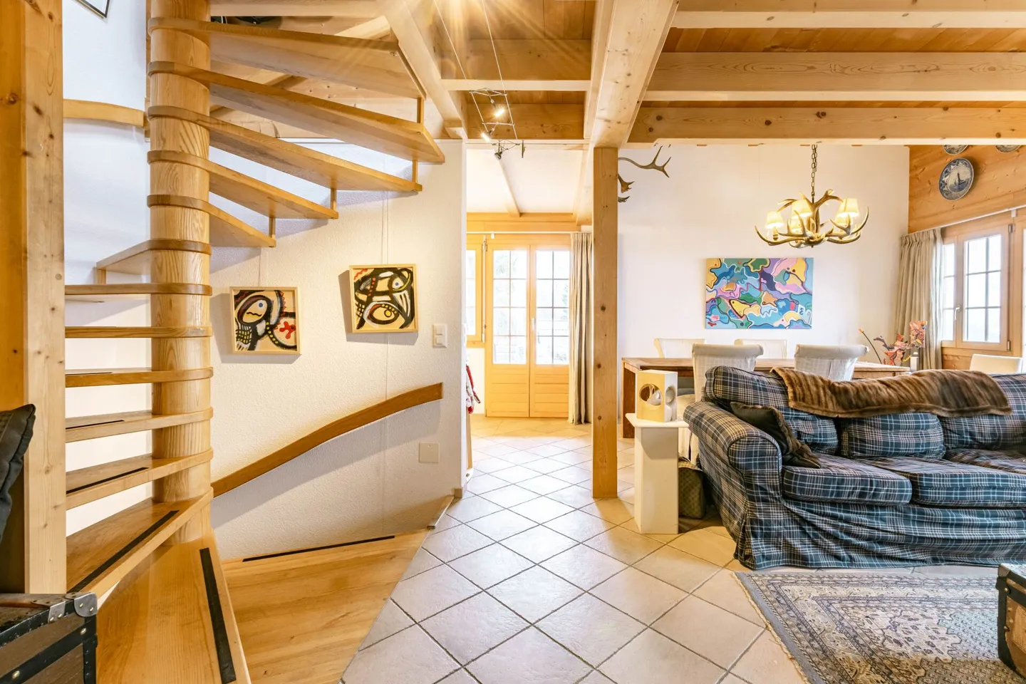 Chalet Les Trois Arcs - Votre Chalet Exclusif dans les Alpes Bernoises - Photo 8 sur 27