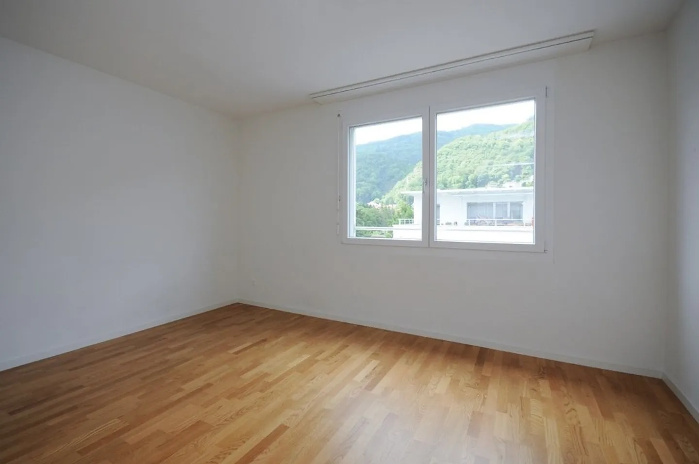 Attico 3.5 stanze - Foto 3 di 9