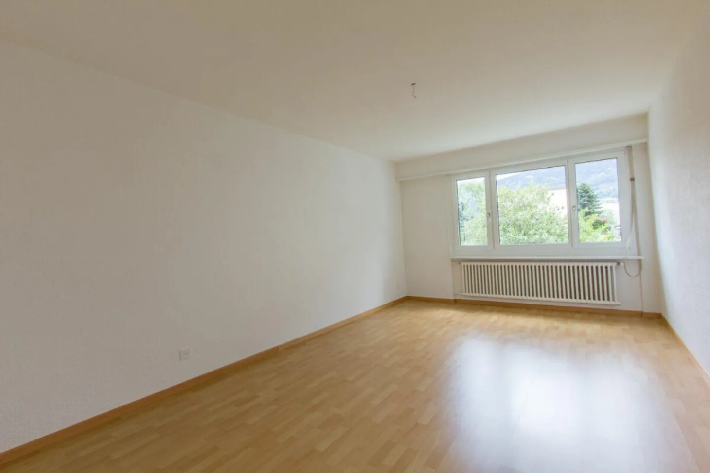 Living in a central and quiet location - Photo 6 of 10