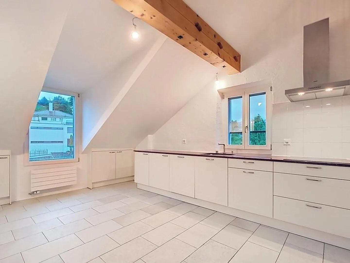 Wunderschönes Duplex mit Seeblick - Foto 1 von 9