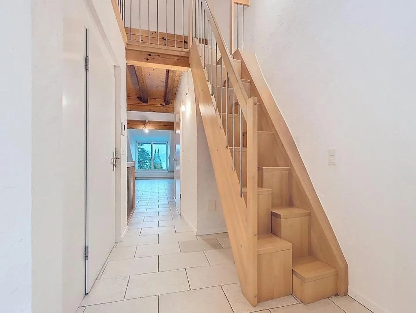 Wunderschönes Duplex mit Seeblick - Foto 2 von 9