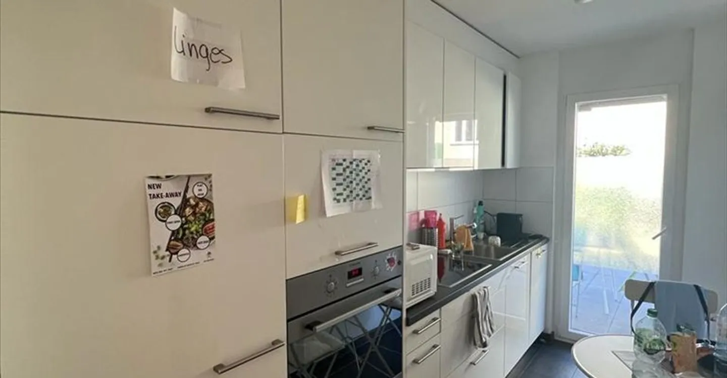 Immeuble mixte à louer - Photo 2 sur 8