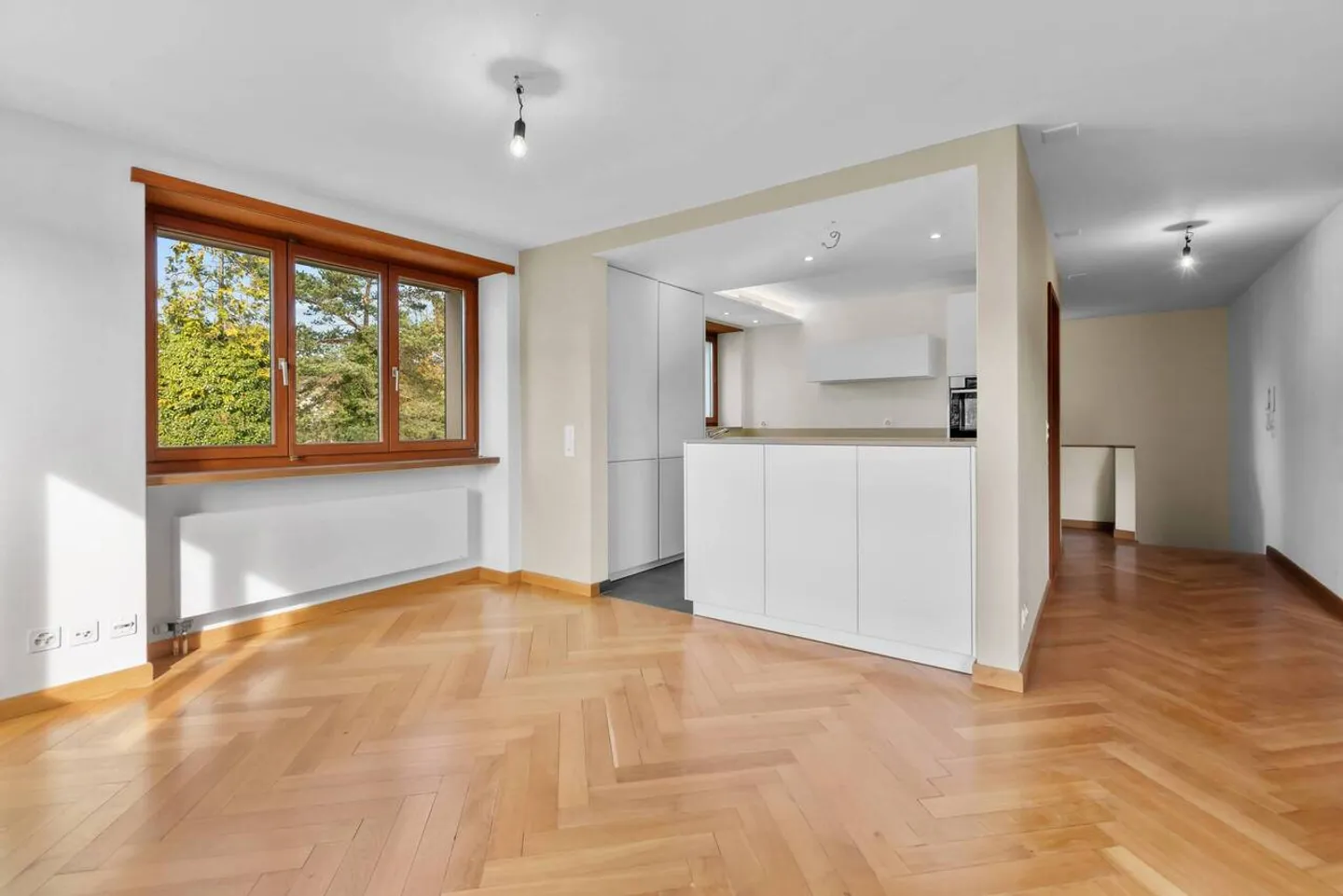 Maisonette apartment with fireplace, garden seating area and 2 outdoor parking spaces! - Photo 3 of 17