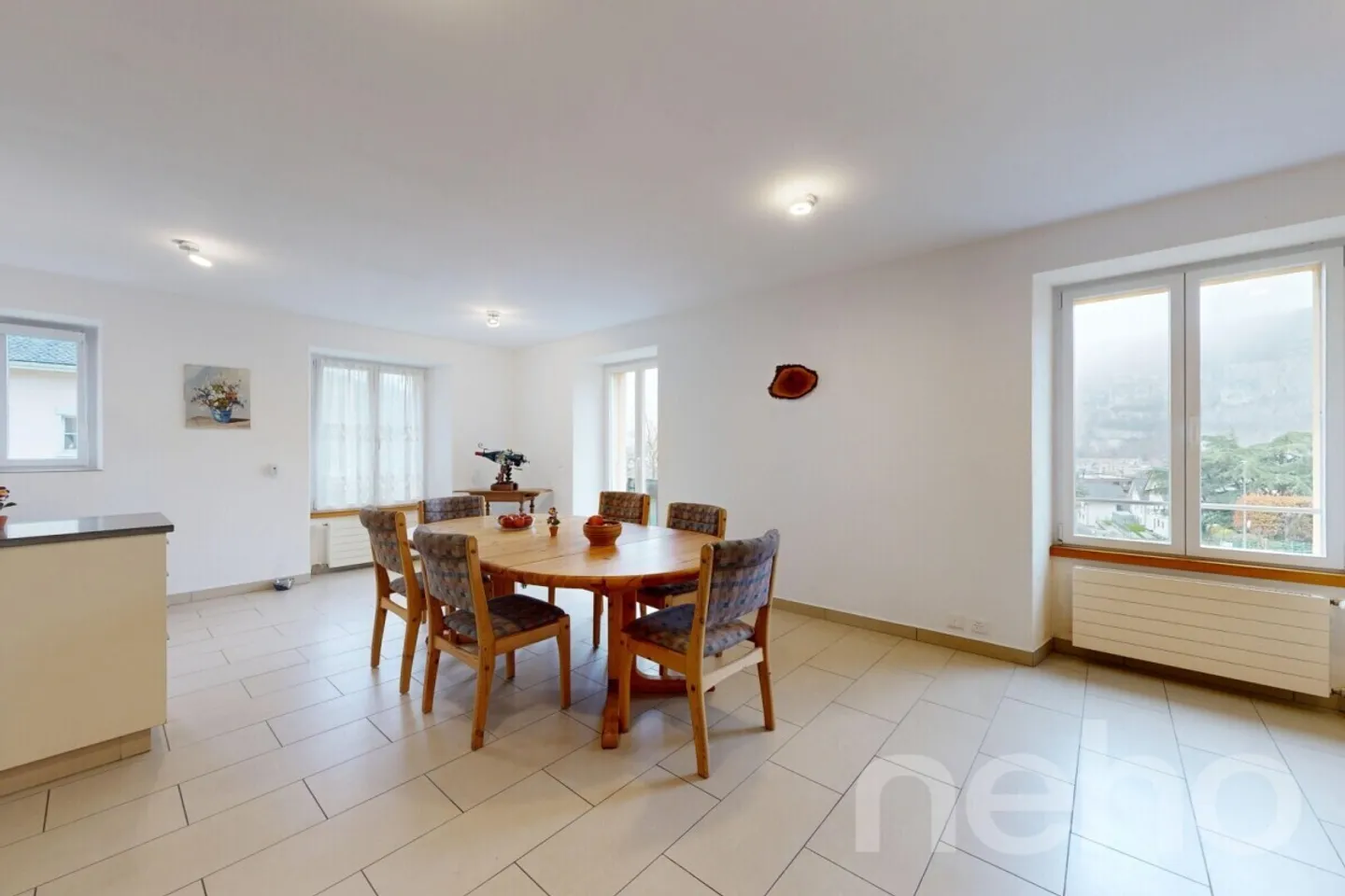 Esclusivo: Casa a schiera con due appartamenti - Foto 4 di 10