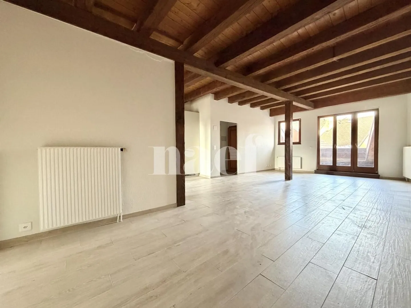 4-room apartment - Photo 2 of 11