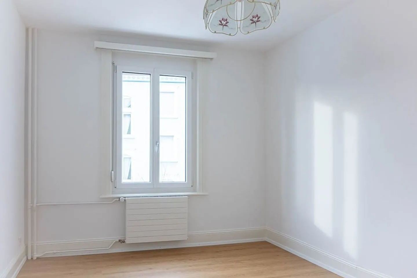Gemütliche 5.5-Zi. Wohnung mit Wintergarten - Foto 3 von 8