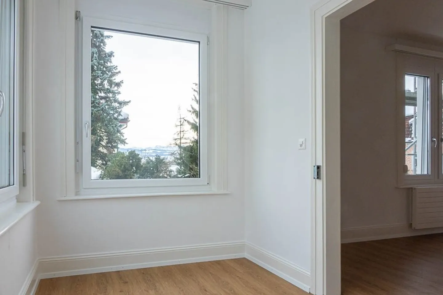Gemütliche 5.5-Zi. Wohnung mit Wintergarten - Foto 4 von 8