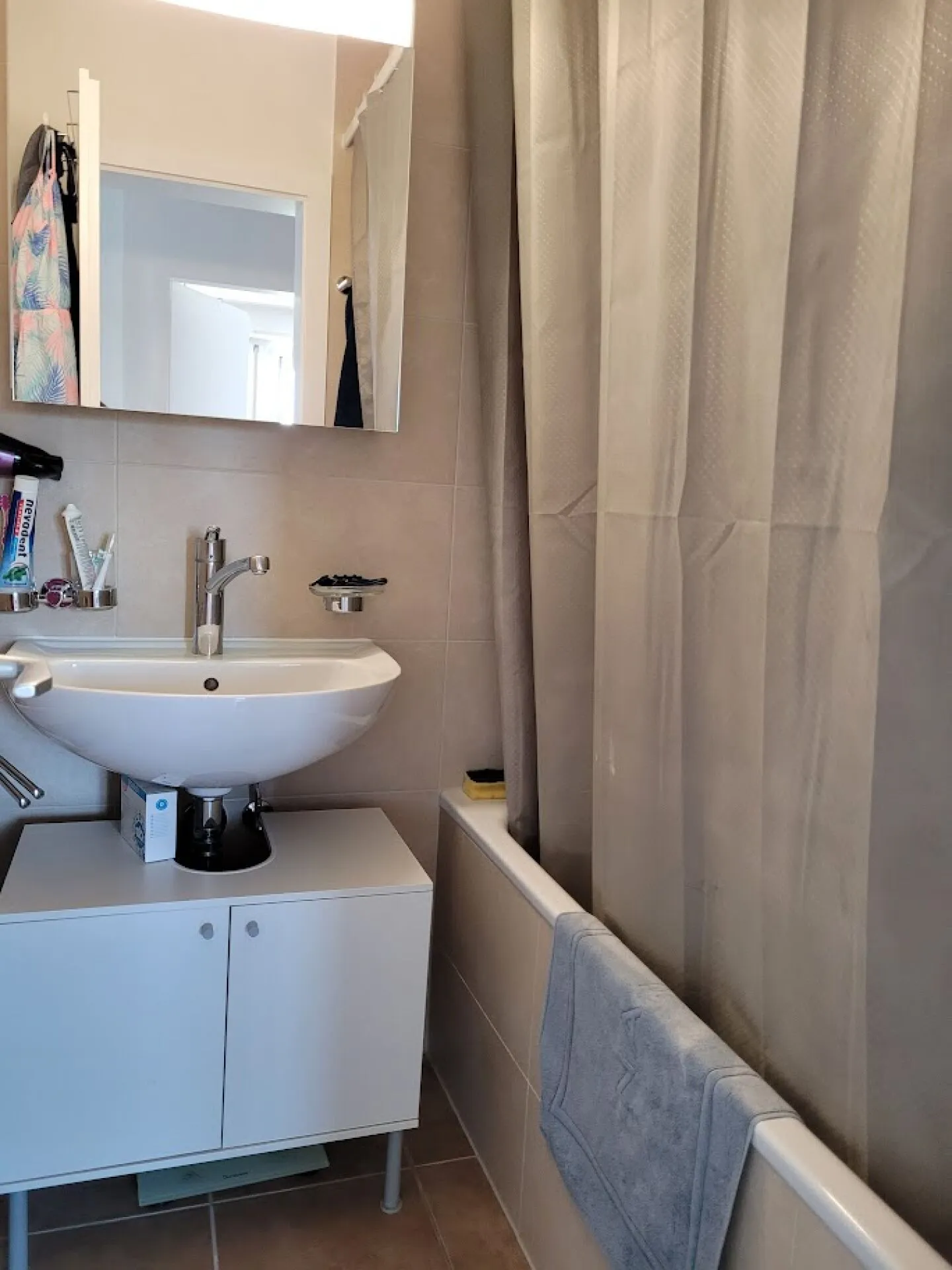 Appartamento di 4 stanze a Chénens - Foto 5 di 7