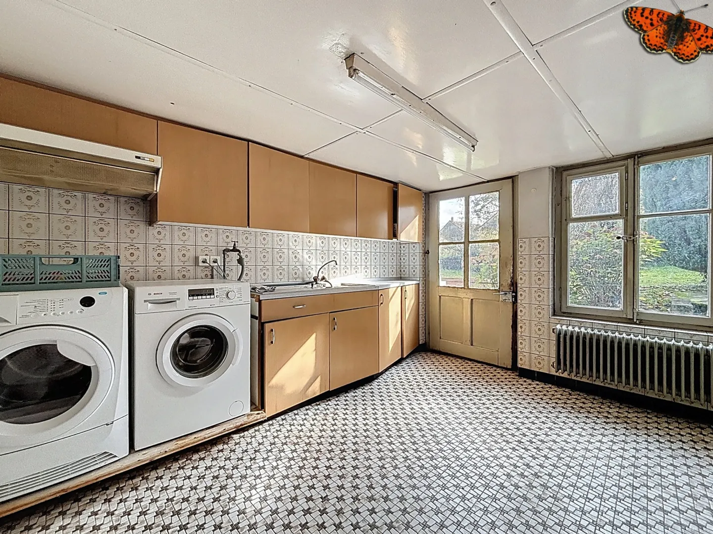 Authentic mixed-use building with forge to renovate in Grandcour - Photo 4 of 19