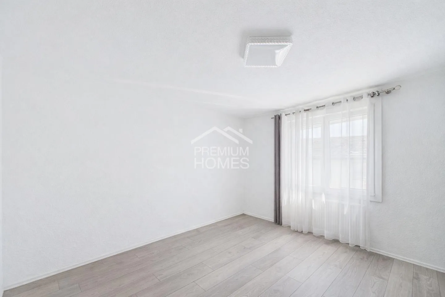 Maison Familiale dans un Endroit Calme - Photo 8 sur 13