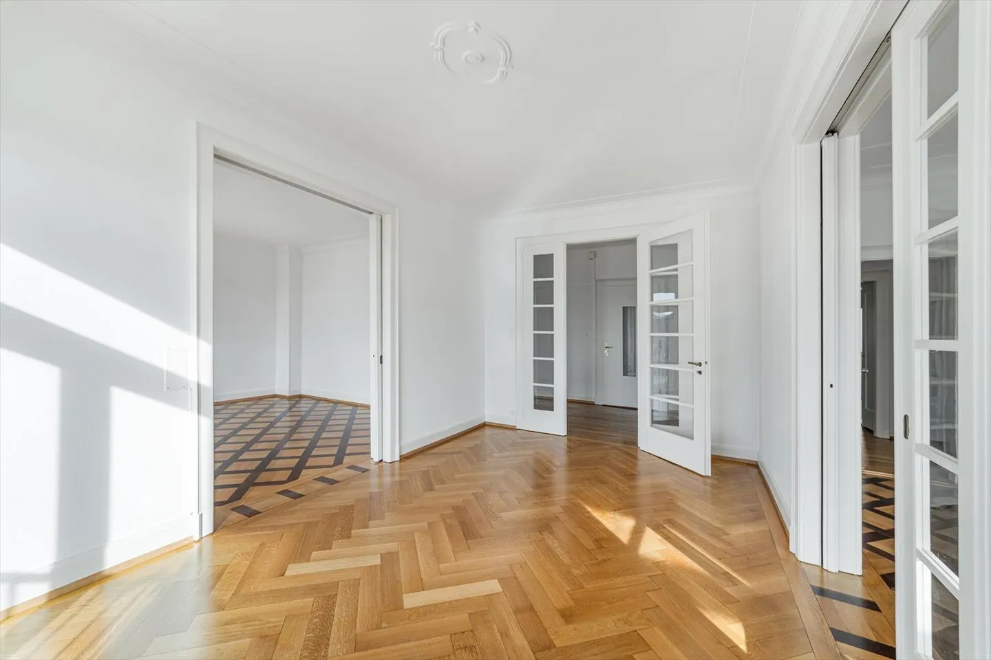 Bel-Air Place, magnificent renovated offices - Photo 5 of 12