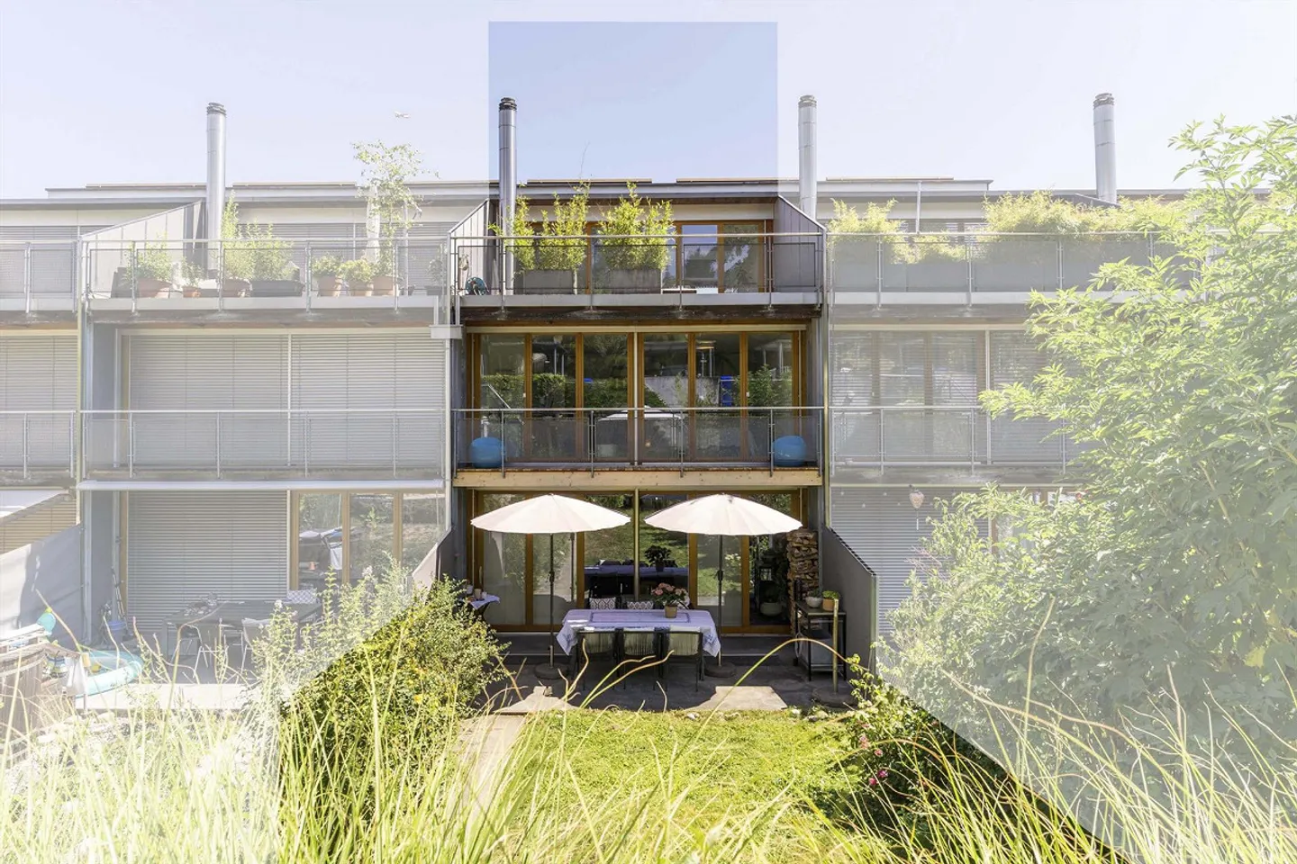 MODERN 6.5 ROOM TERRACED HOUSE NEAR BASEL - Photo 2 of 5