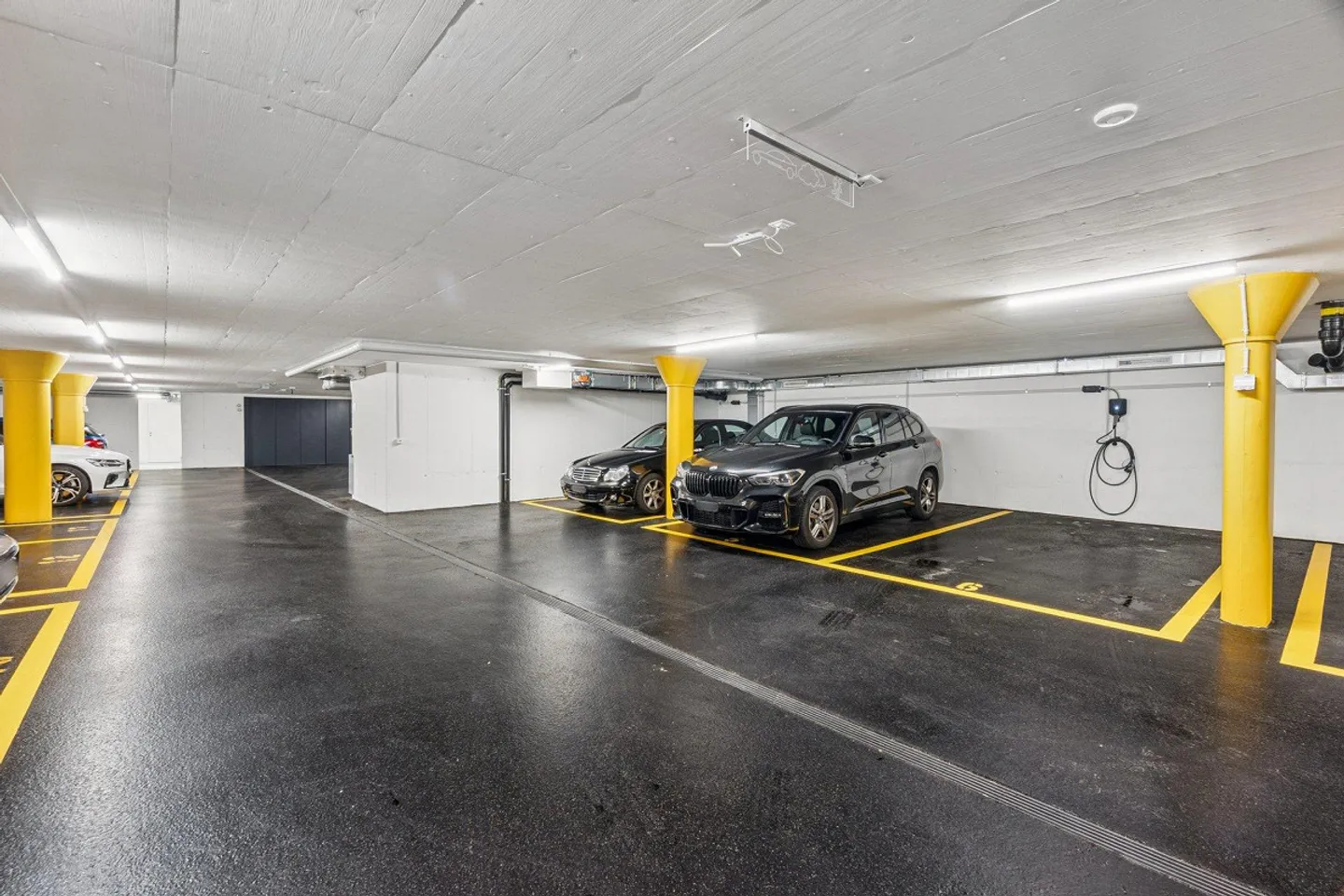 Modern und zentral - 3.5-Zimmer-Wohnung inklusiv Hobbyraum in gepfl... - Photo 12 sur 13