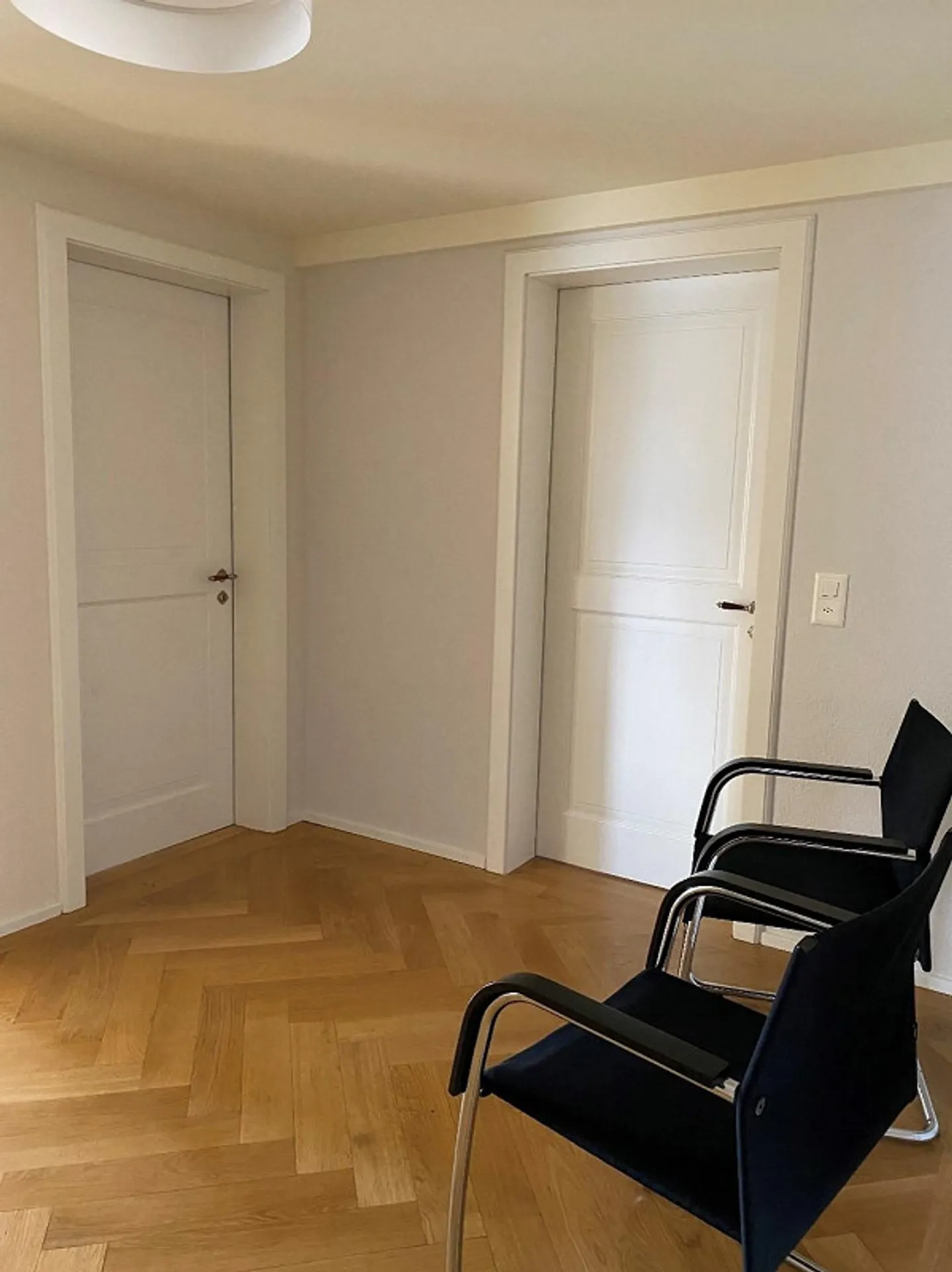 Ufficio e Sala Riunioni Vicino alla Stazione Principale - Foto 6 di 6