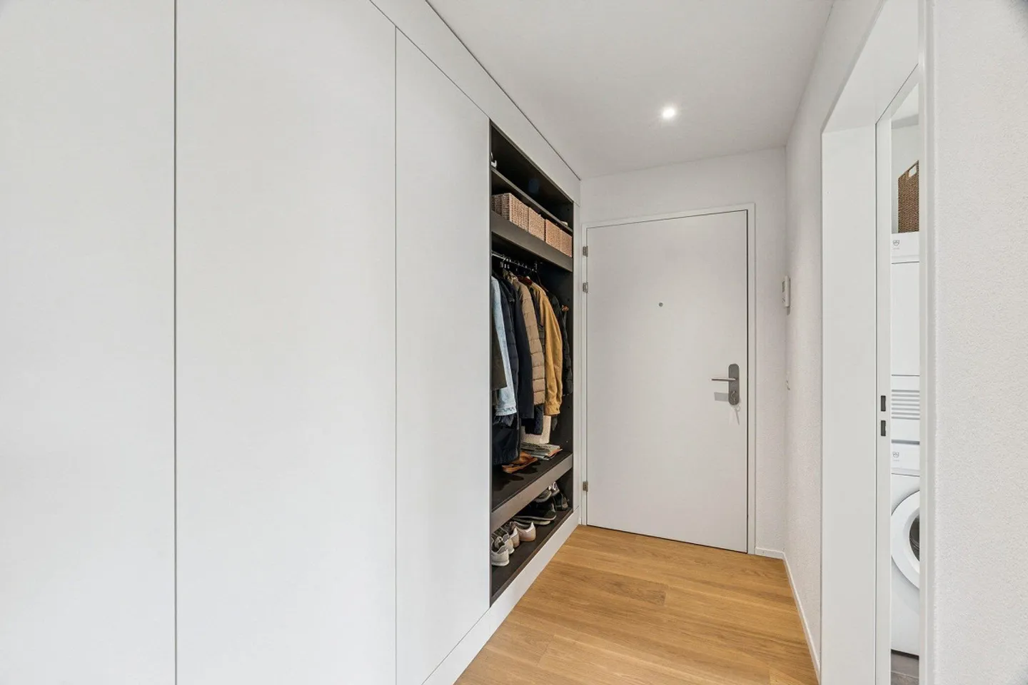 Modern und zentral - 3.5-Zimmer-Wohnung inklusiv Hobbyraum in gepfl... - Photo 10 sur 13