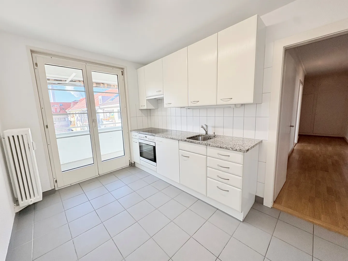 Appartamento in affitto - Foto 2 di 8