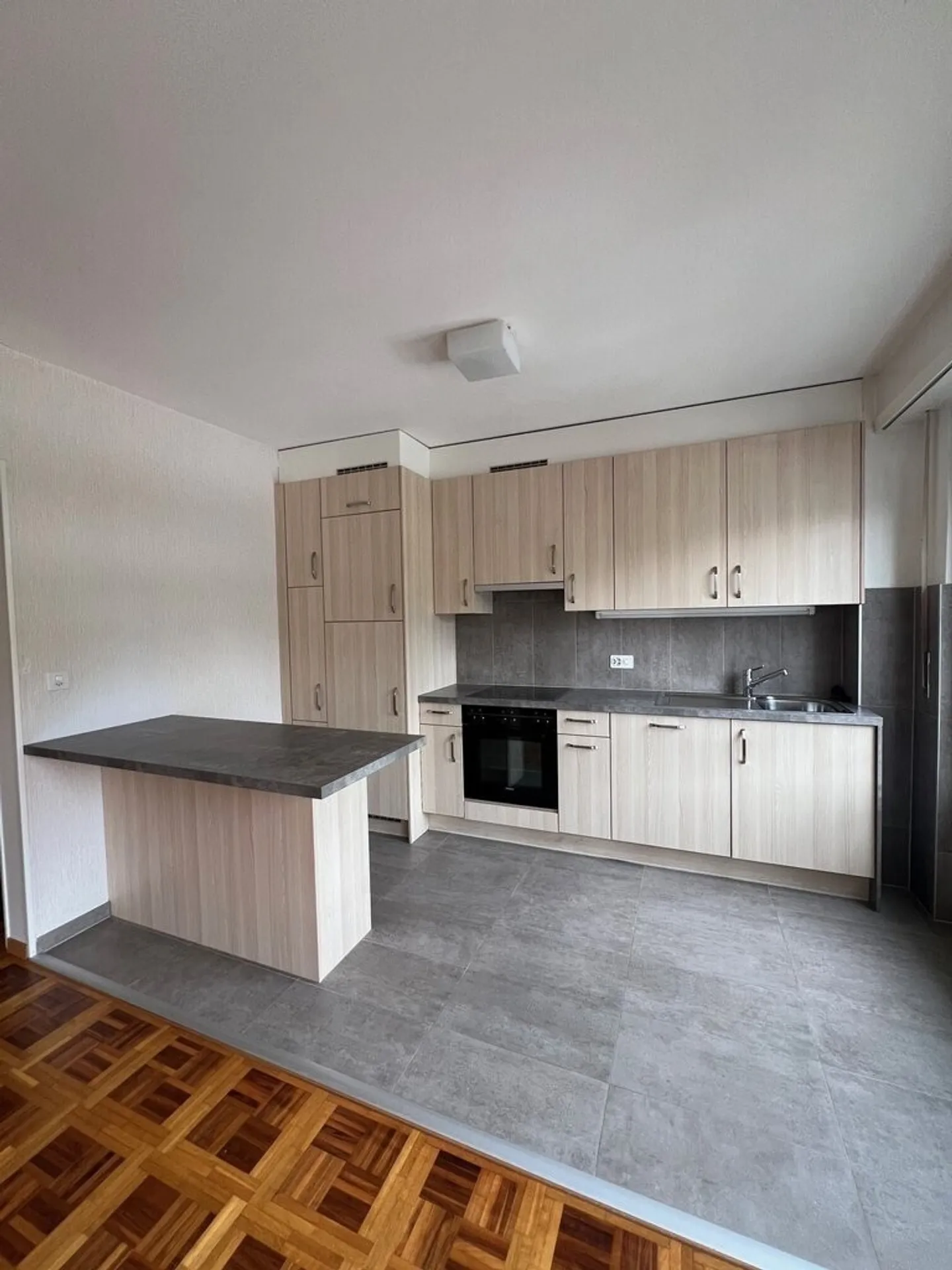 Appartement à louer - Photo 2 sur 6