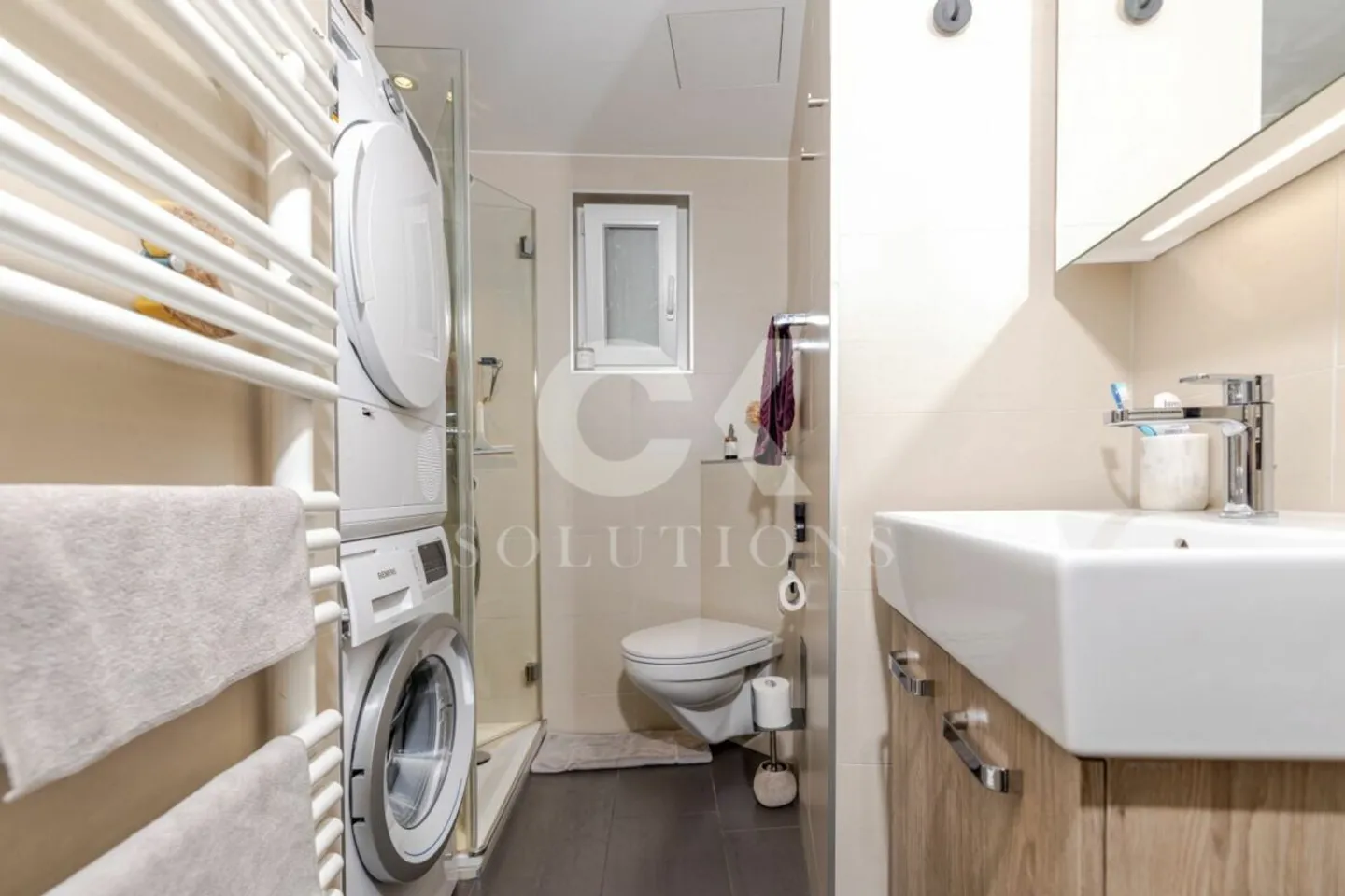 3-Room Gem with Balcony and Hobby Room - Photo 13 of 13