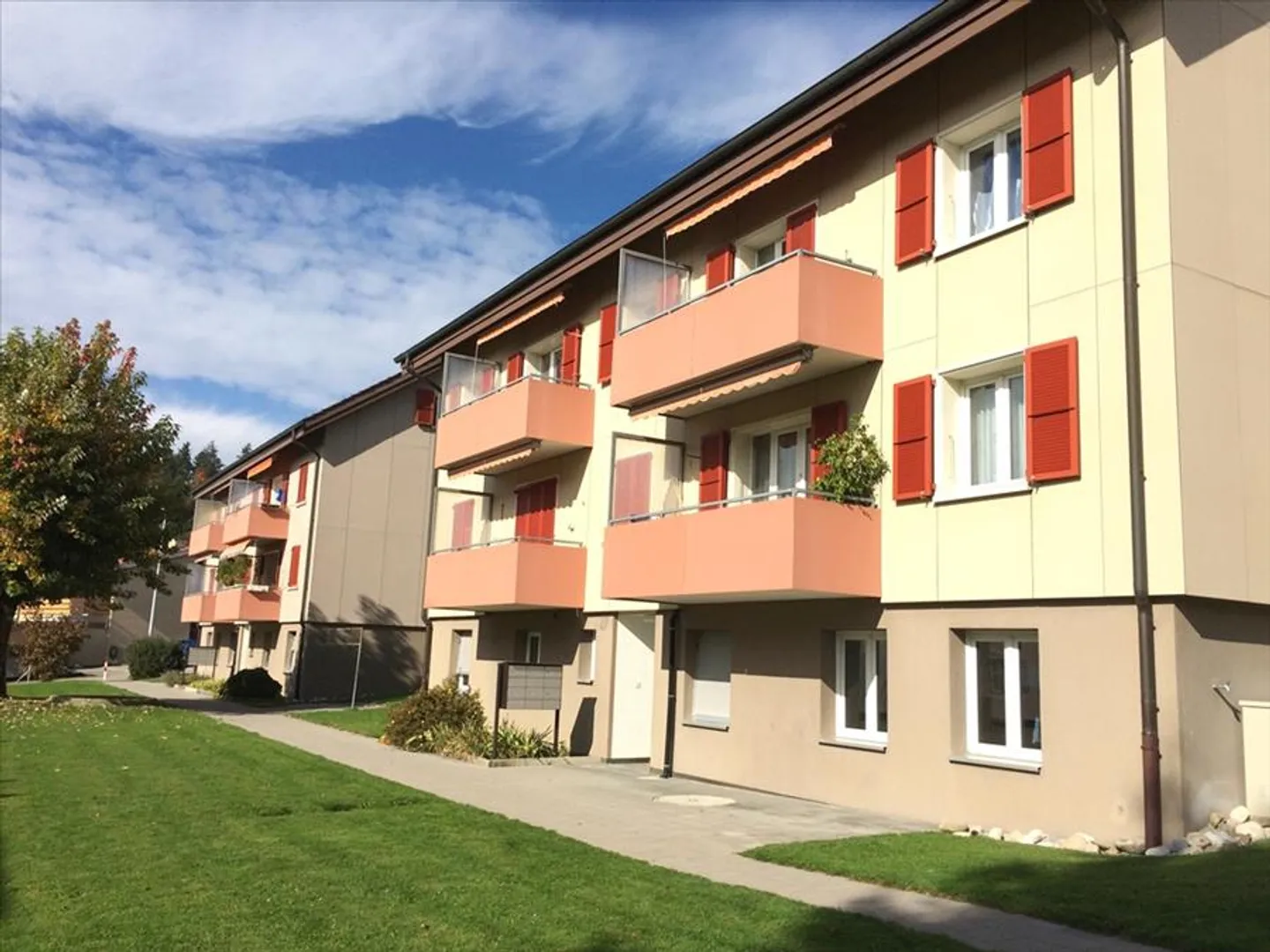 Wohnen mit Top-Aussicht! - Foto 1 von 5