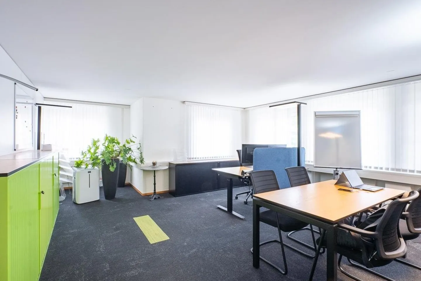 Espace de bureau/pratique prêt à emménager au 1er étage - Photo 6 sur 13