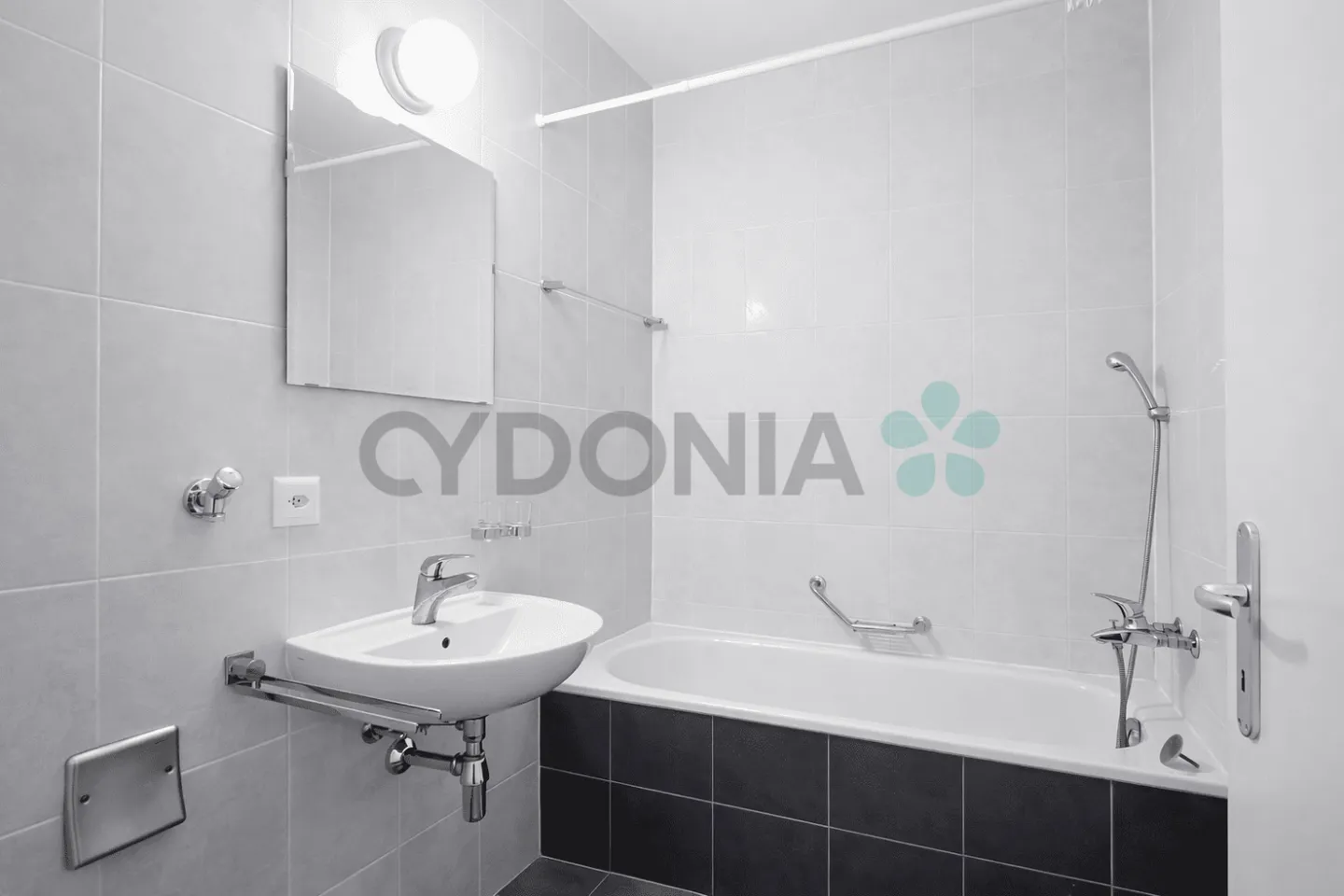 Esclusività? Appartamento moderno di 4 stanze al piano terra - Foto 3 di 7