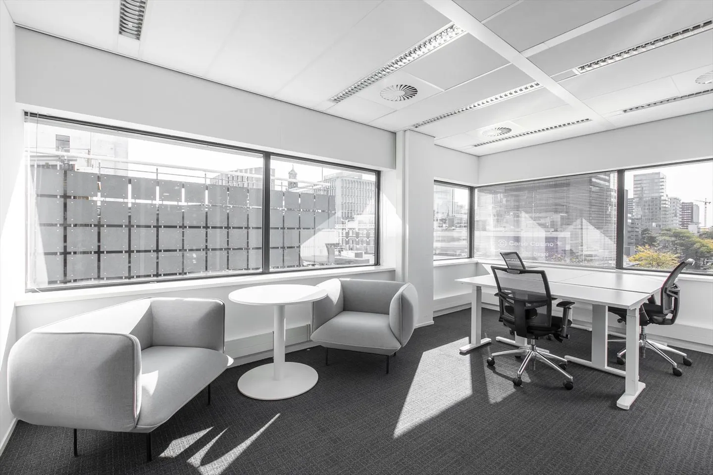 All-inclusive-Zugang zu professionellen Büroräumen für 4 Personen in Regus Spoom Kriens - Foto 1 von 10