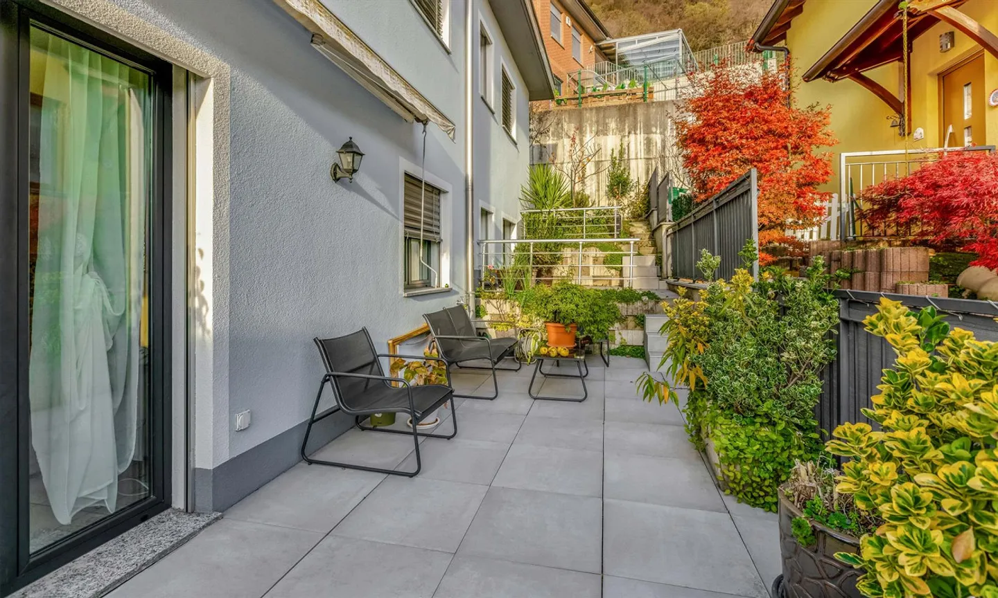 House with 4.5 rooms, garden and hobby room in Mendrisio - Photo 3 of 8