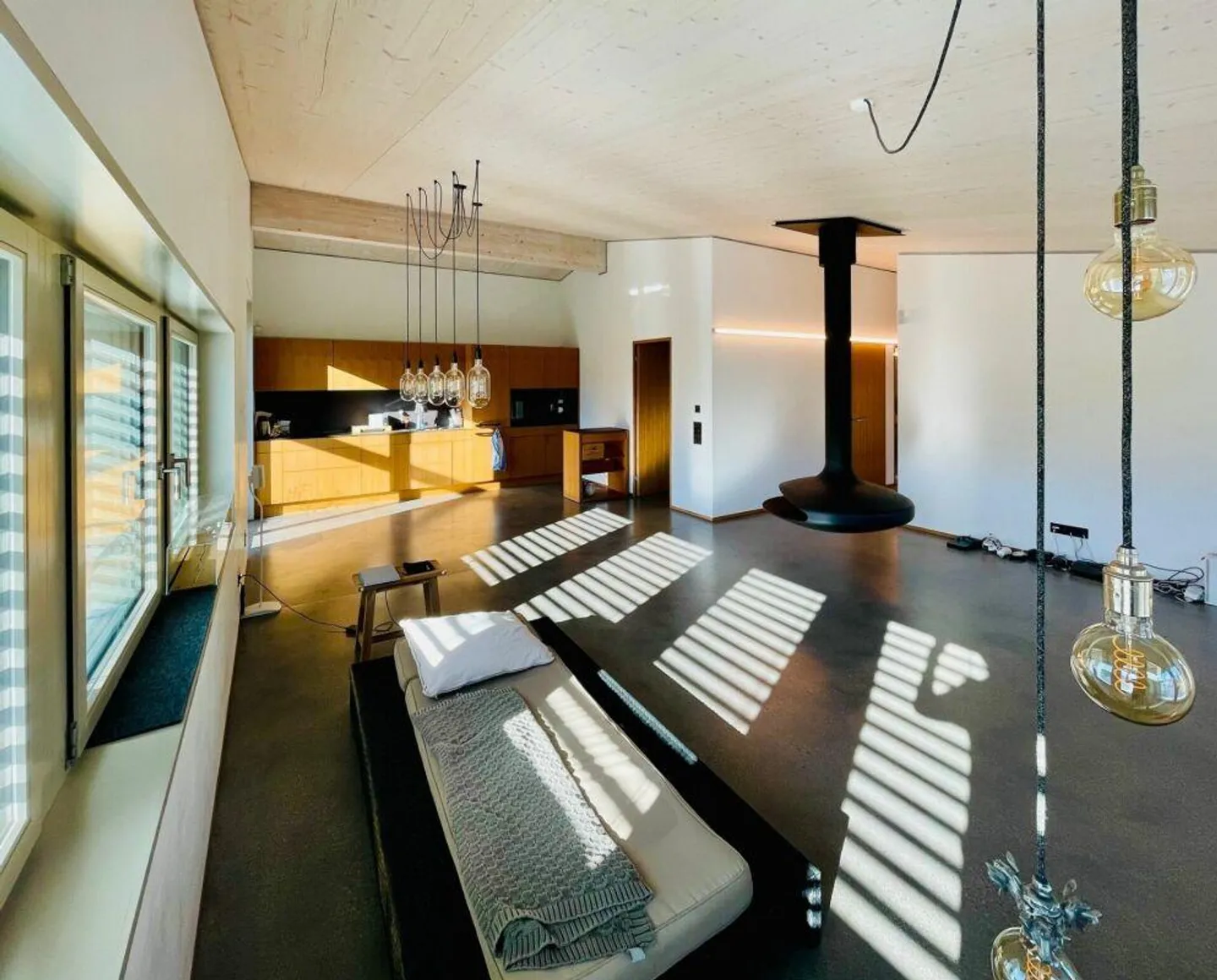 3.5-Room Loft Apartment - Photo 3 of 16