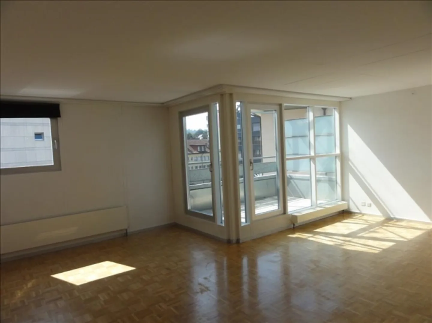Appartamento in affitto - Foto 3 di 9