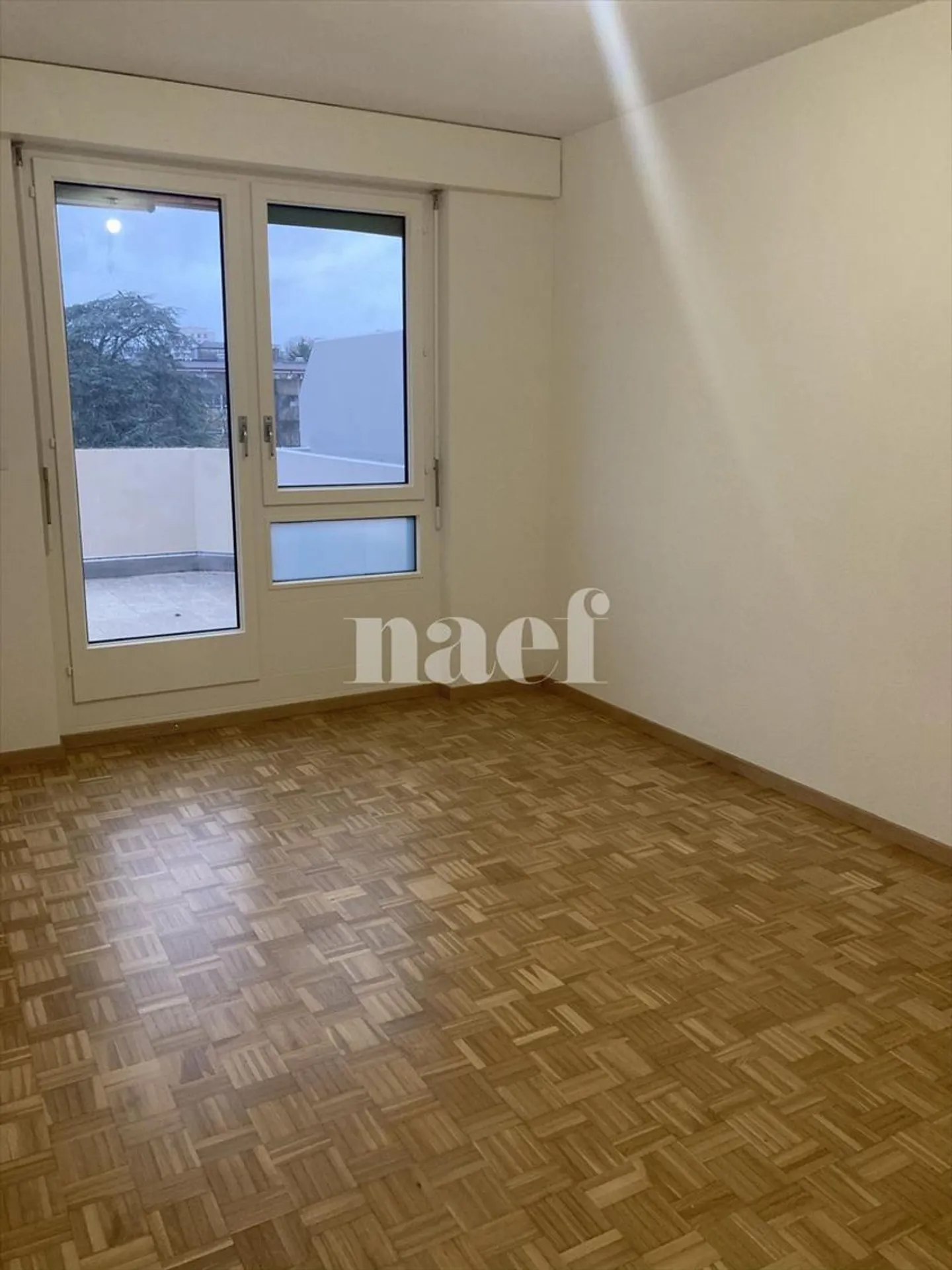 Appartement 6 pièces - Photo 5 sur 9