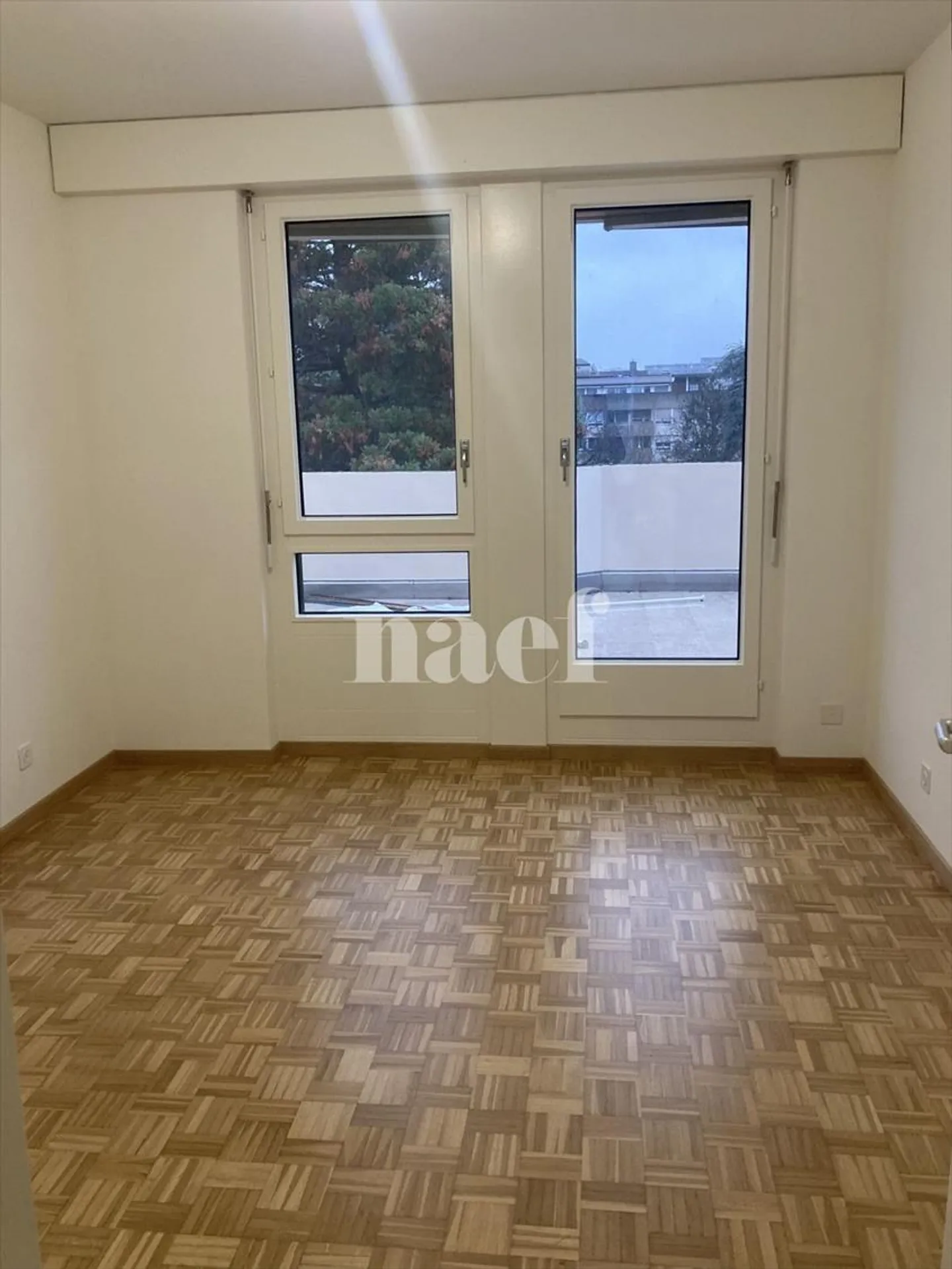 Appartement 6 pièces - Photo 6 sur 9