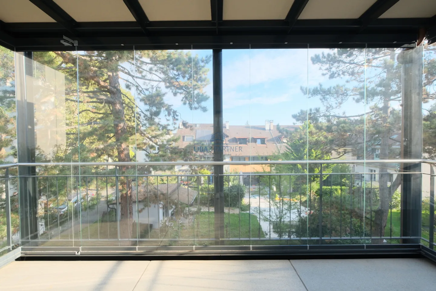 Idyllic Living Pleasure: Modern 3-Room Apartment with Winter Garden - Photo 7 of 8