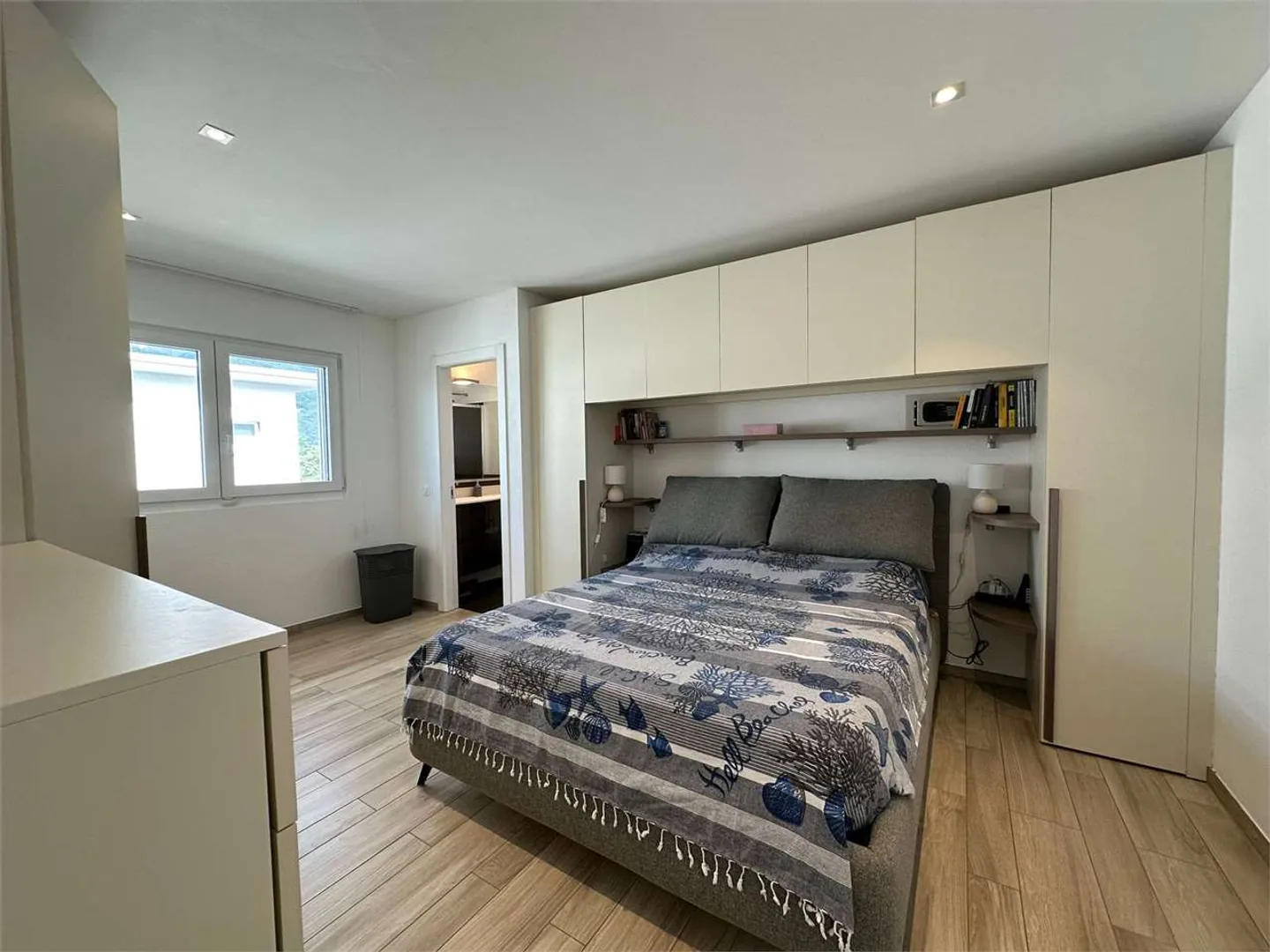 Elegant 4.5-room apartment with garden in Cadempino - Photo 5 of 12