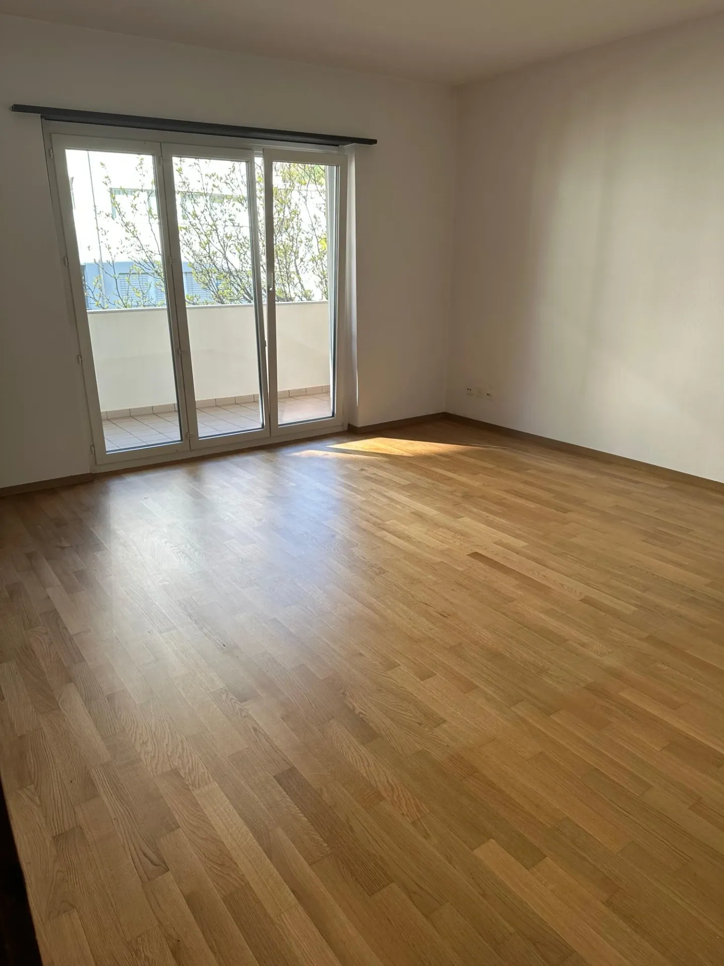 4.5 Zimmer in Tenero - Foto 5 von 11