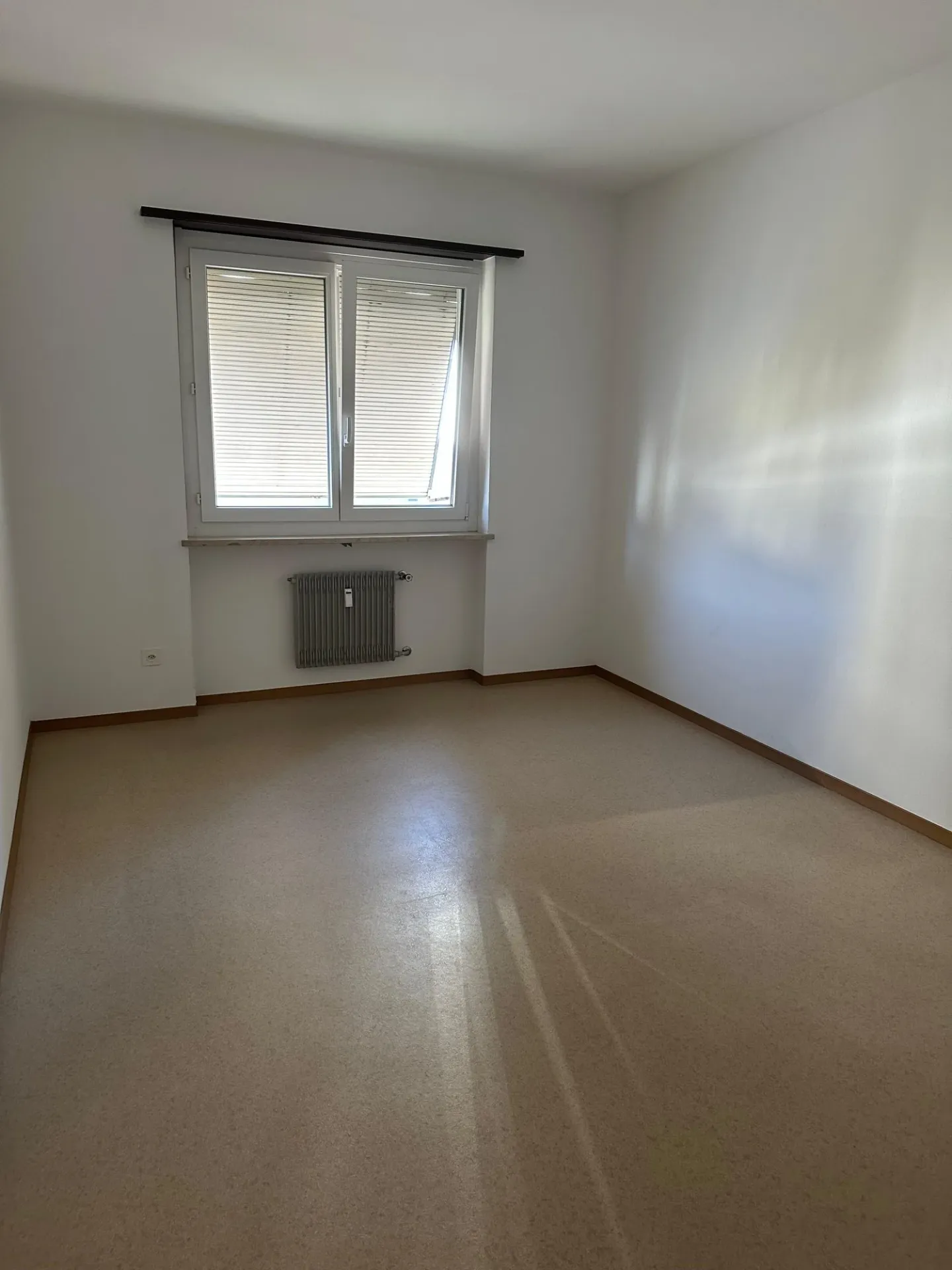 4.5 Zimmer in Tenero - Foto 8 von 11