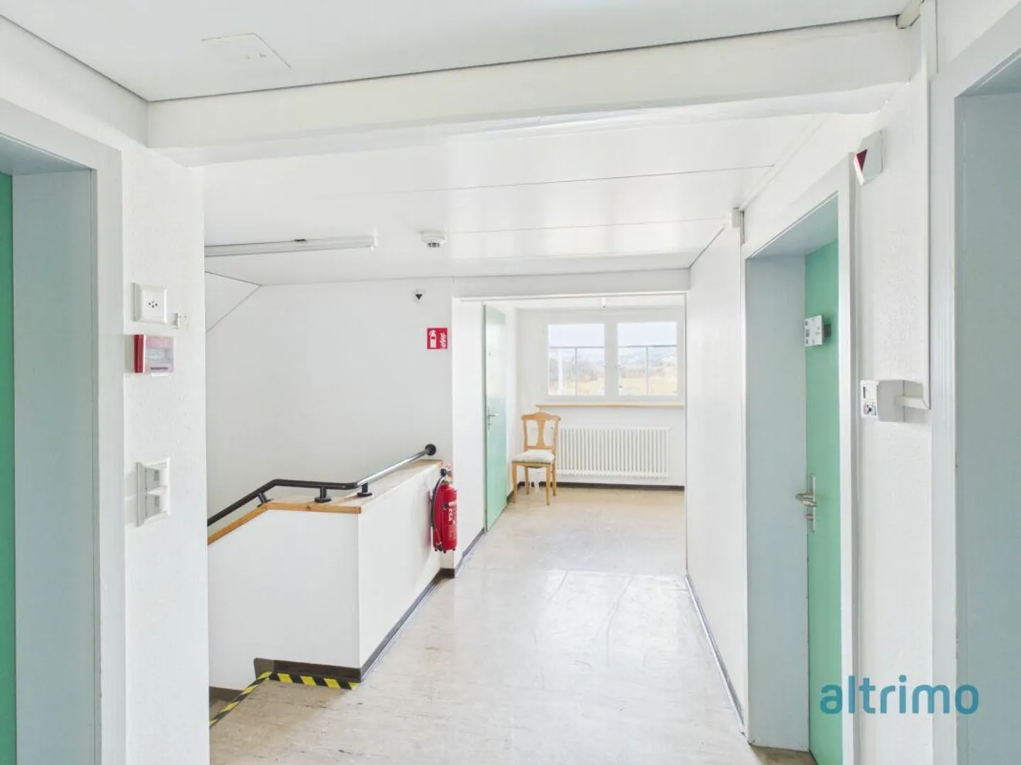 Proprietà spaziosa con potenziale di sviluppo - Foto 6 di 12