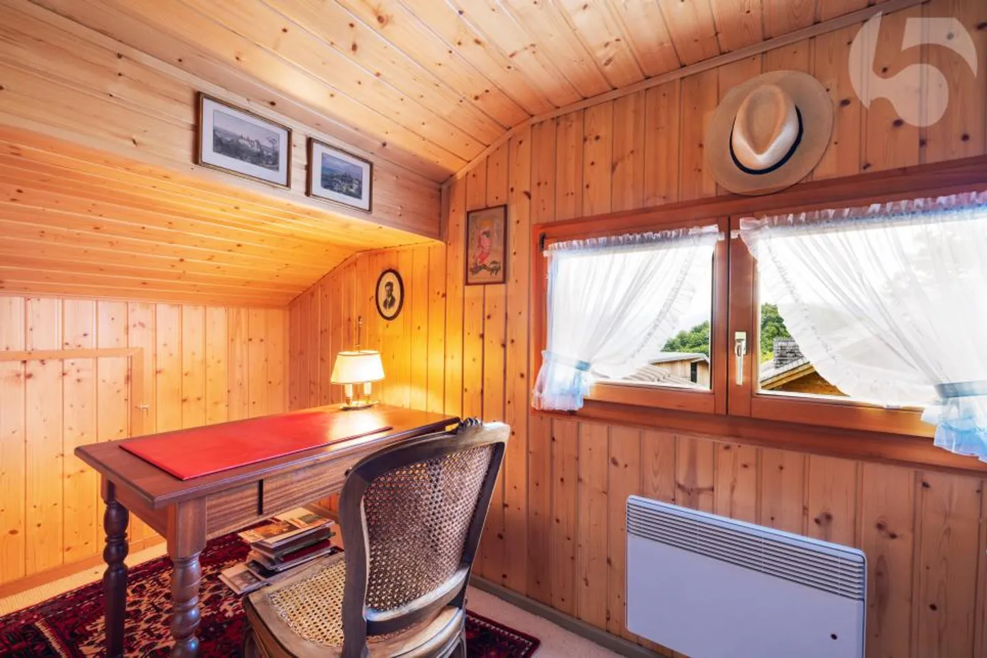 Chalet for sale - Photo 8 of 8
