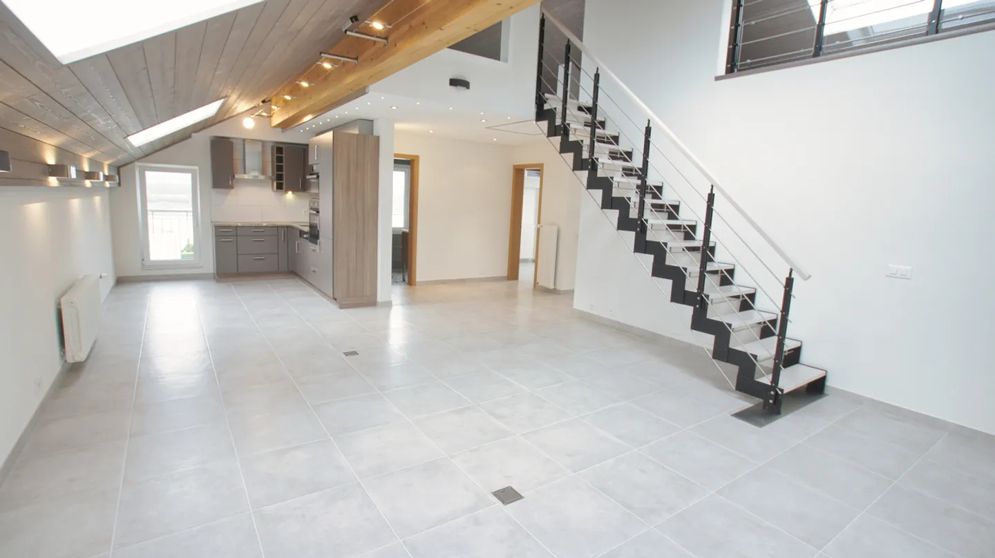 Appartamento Triplex Incantevole - Foto 1 di 8