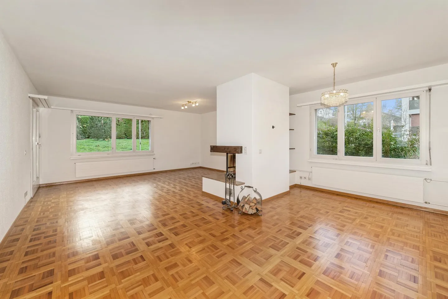 Bestandesliegenschaft mit vielseitigem Baupotenzial an bevorzugter Lage in Zürich-Affoltern - Foto 10 von 12