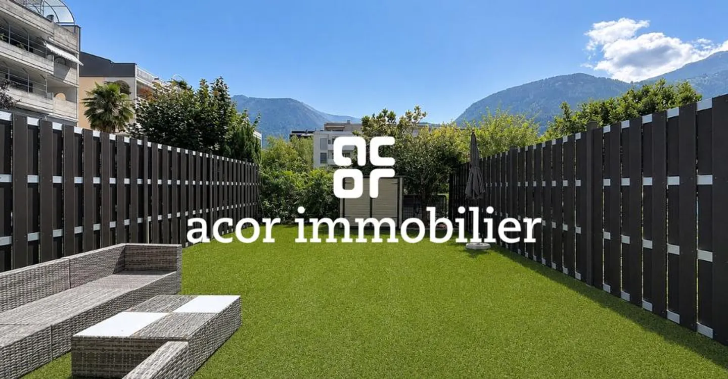 Duplex 4.5 rooms of 135 m² - Renovated in 2022 with exterior - Photo 3 of 6