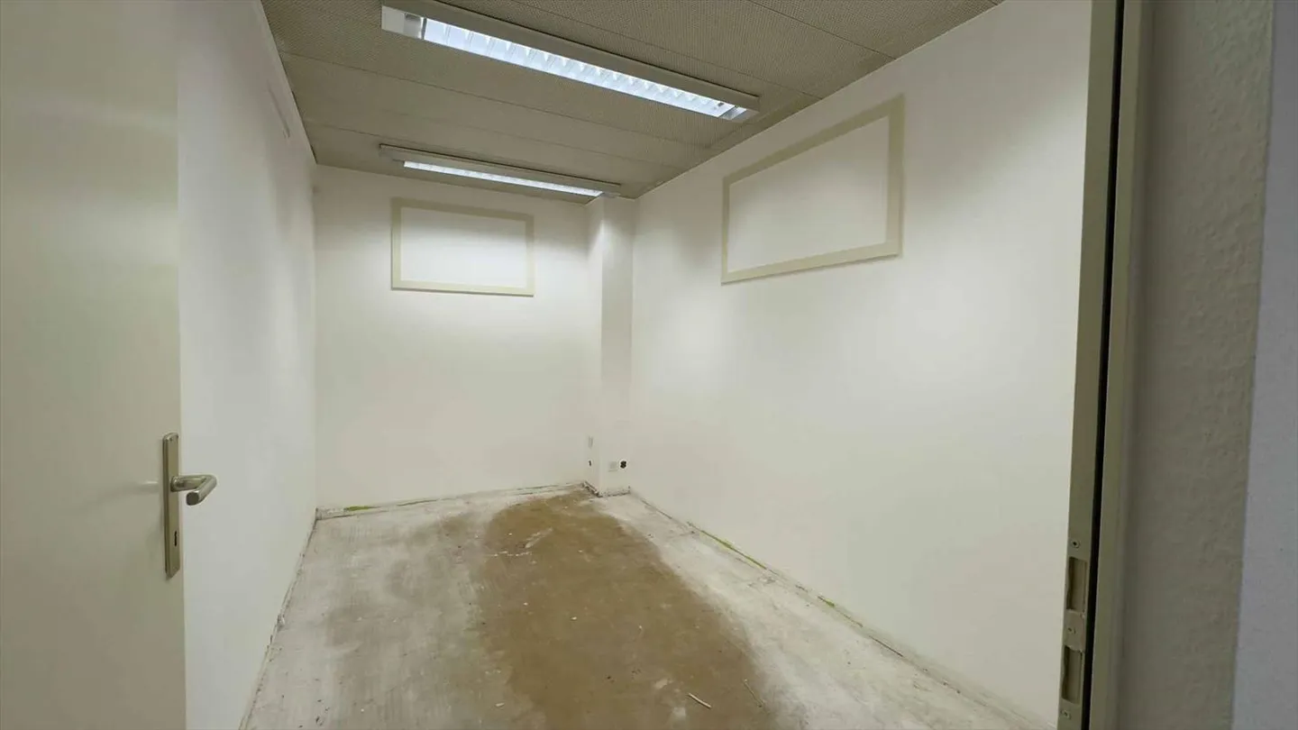 Bureau 9 pièces - Photo 7 sur 12